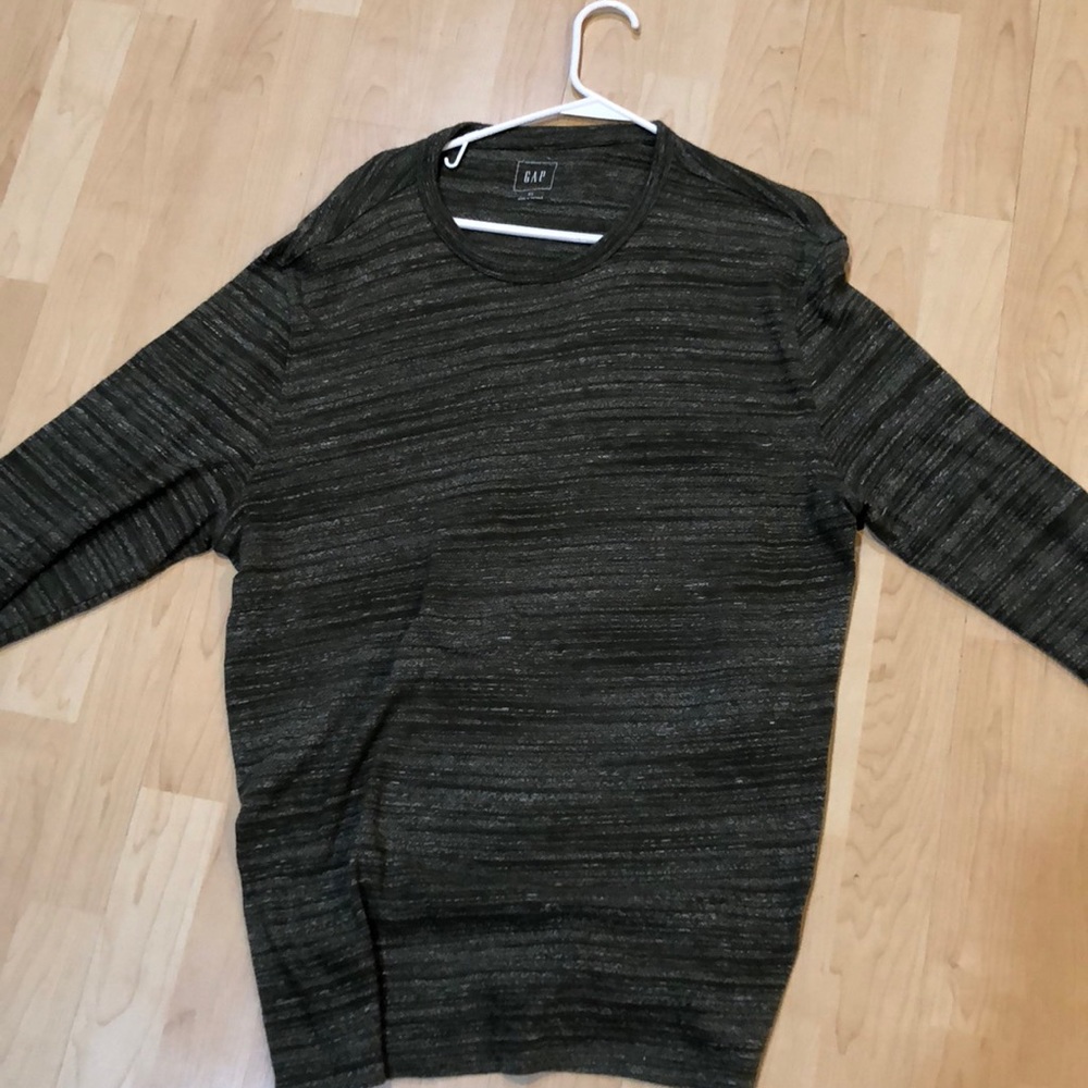 Gap Long Sleeve fleece shirt